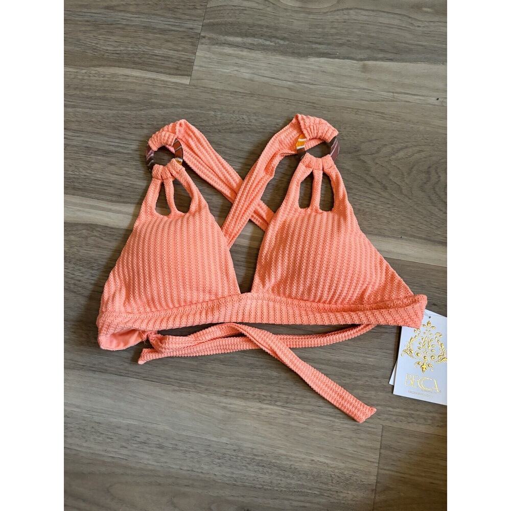 MSRP $78 BECCA by Rebecca Virtue Skylar Rib Textured Ring Halter Top Size Med